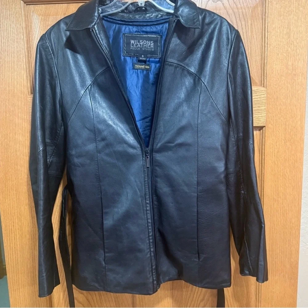 Wilsons Leather Men’s Black Genuine Leather Zip Jacket
